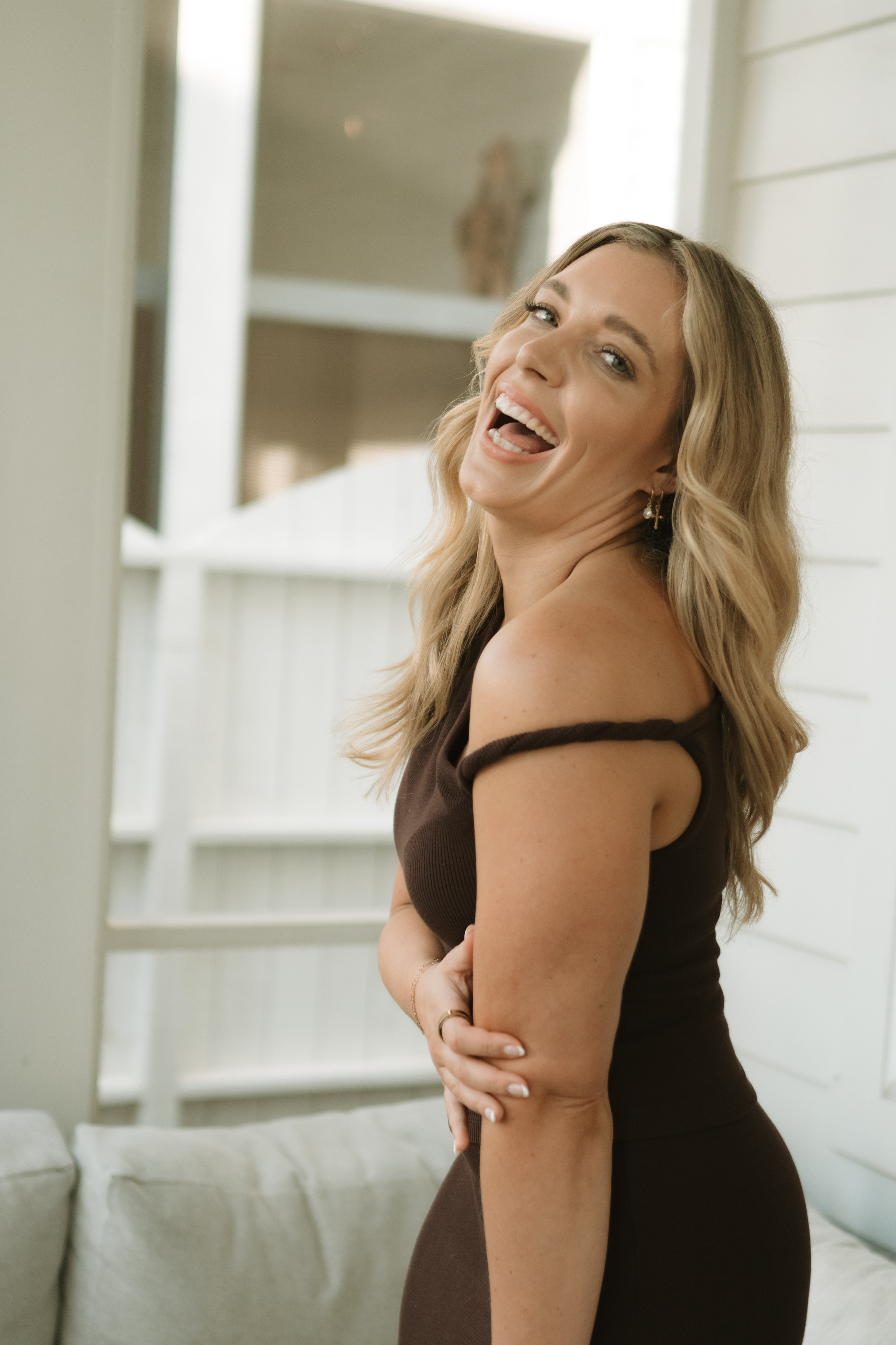 Jemma Wilson, TFW Global co-founder and mindset coach, speaking with women traders about emotional discipline in trading